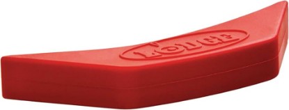 Picture of Lodge Silicone Assist Handle Holder - Dishwasher Safe Hot Handle Holder Designed for Traditional Lodge Cast Iron Dual Handle Products - Reusable Heat Protection Up to 450° - Red [Amazon-developed Certification] Compact by Design